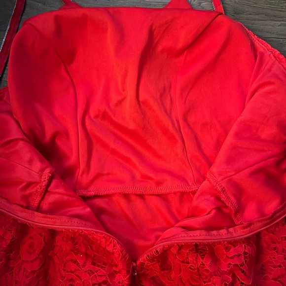 Limit evening dress mid length lace slip underneath rhinestone  straps women's M - Picture 9 of 10